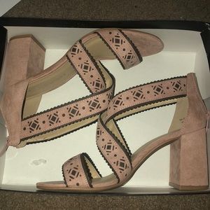 dusty rose, tribal print ,chunky heel